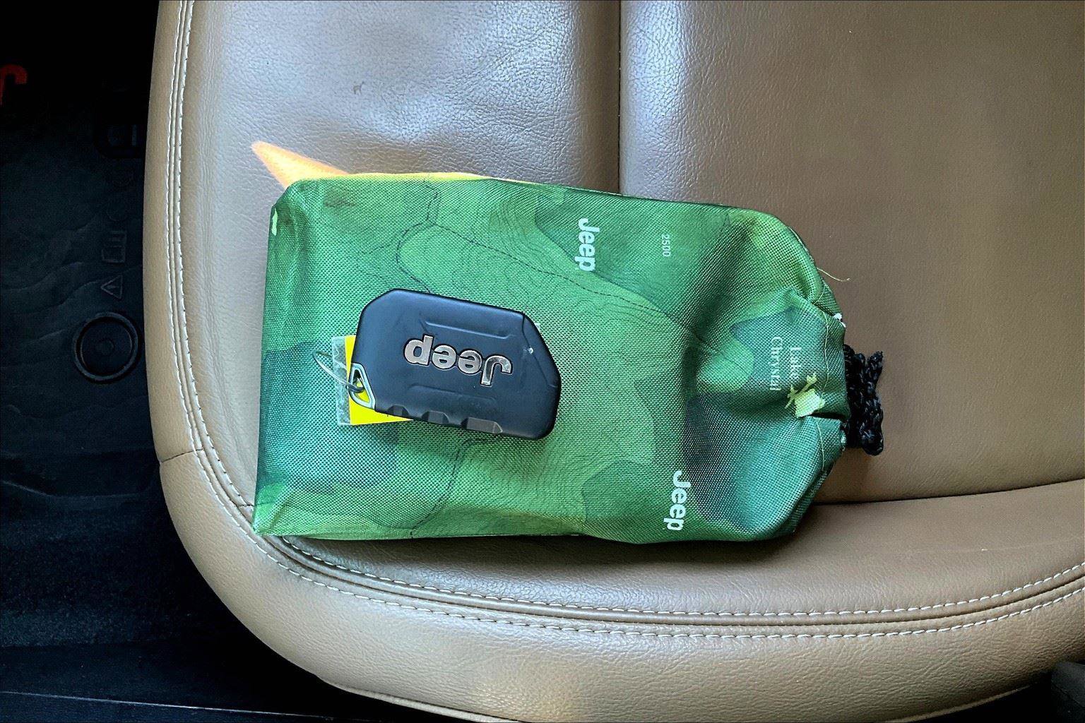 Used 2020 Jeep Gladiator Rubicon image 11