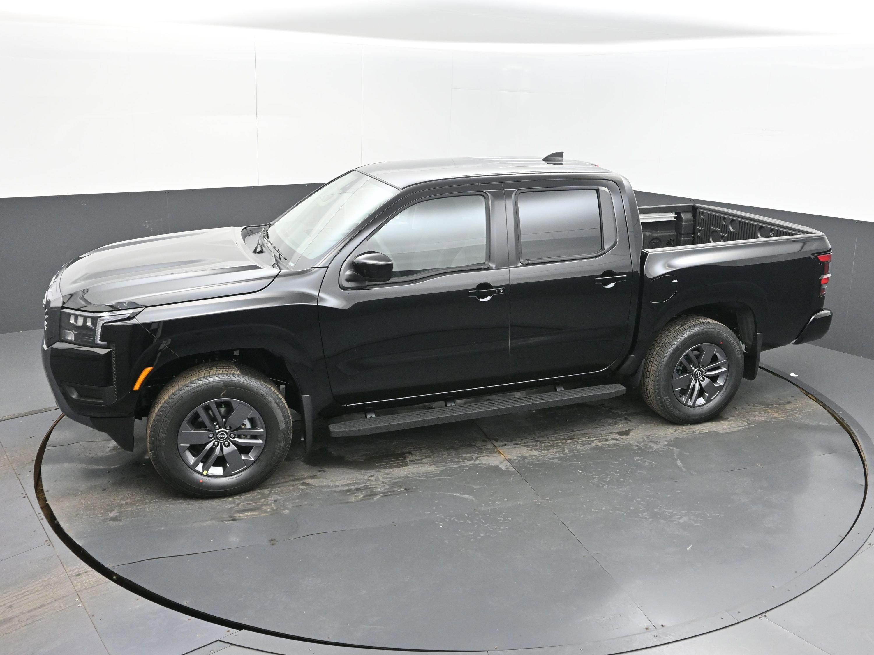 New 2026 Nissan Frontier SV AWD/4WD image 34