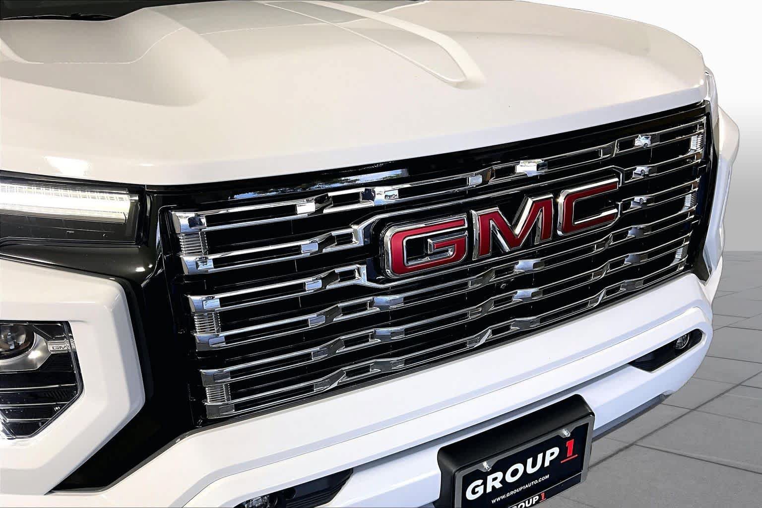 Certified 2024 GMC Canyon Denali AWD/4WD image 28