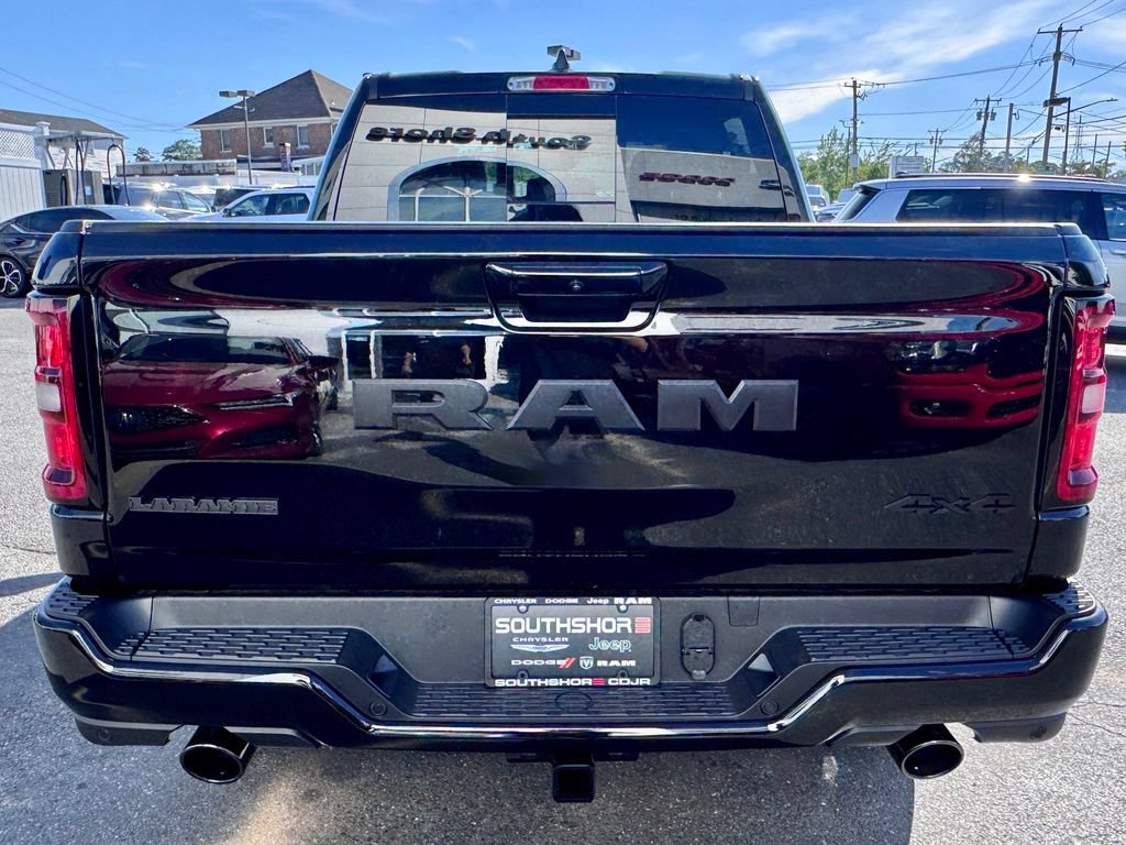 New 2026 RAM 1500 Laramie AWD/4WD image 6