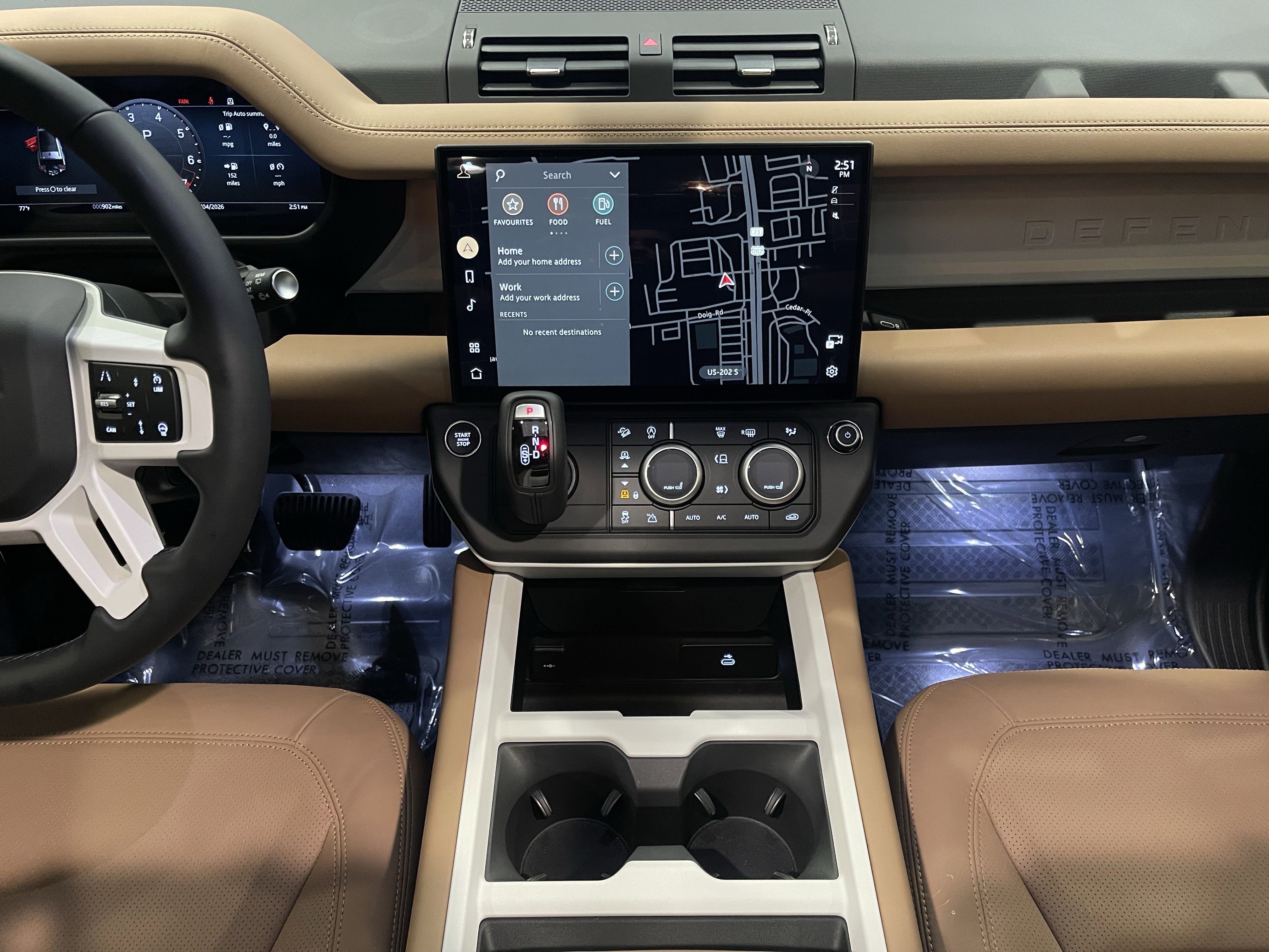 Used 2026 Land Rover Defender 130 X-Dynamic SE image 17