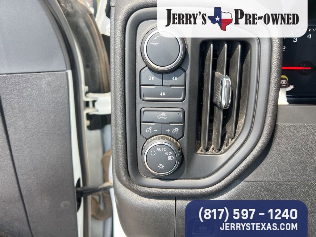 Used 2023 Chevrolet Silverado 2500 Custom w/ Custom Convenience Package image 14