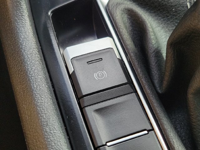 Used 2022 Volkswagen Taos S FWD image 29