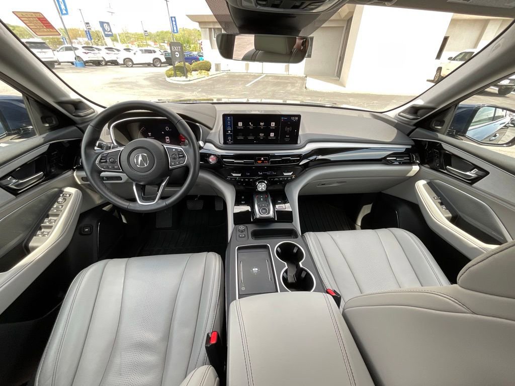 Certified 2025 Acura MDX w/ Technology Package AWD/4WD image 9