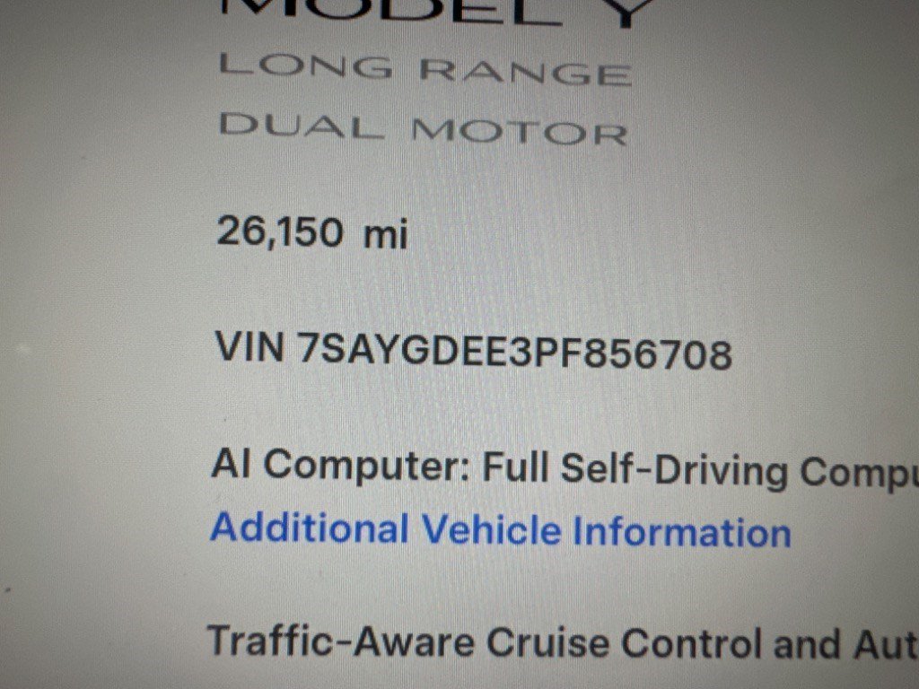 Used 2023 Tesla Model Y AWD image 11