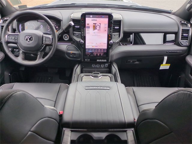 New 2025 RAM 3500 Limited image 15