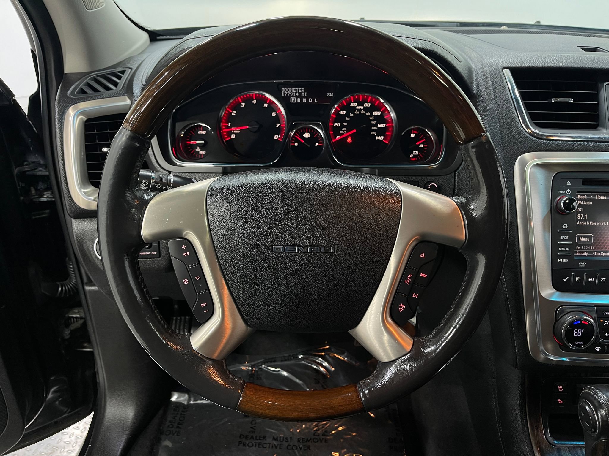 Used 2013 GMC Acadia Denali AWD/4WD image 22