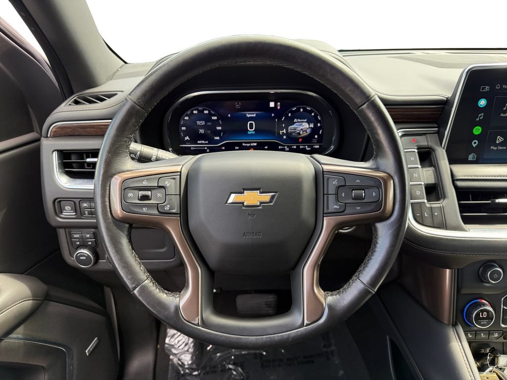 Used 2022 Chevrolet Tahoe High Country w/ Premium Package 2 AWD/4WD image 12