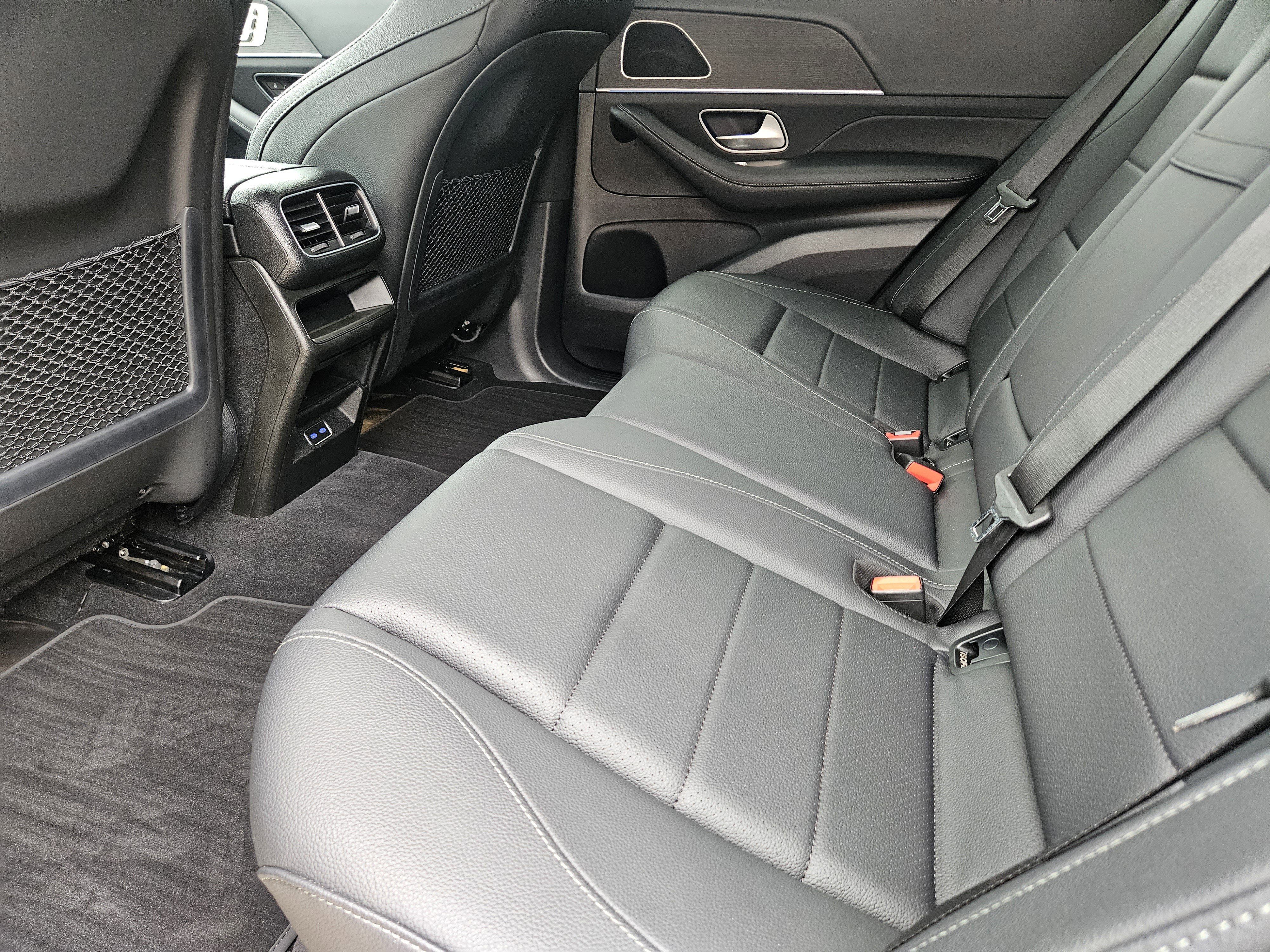 Used 2025 Mercedes-Benz GLE 350 4MATIC image 24