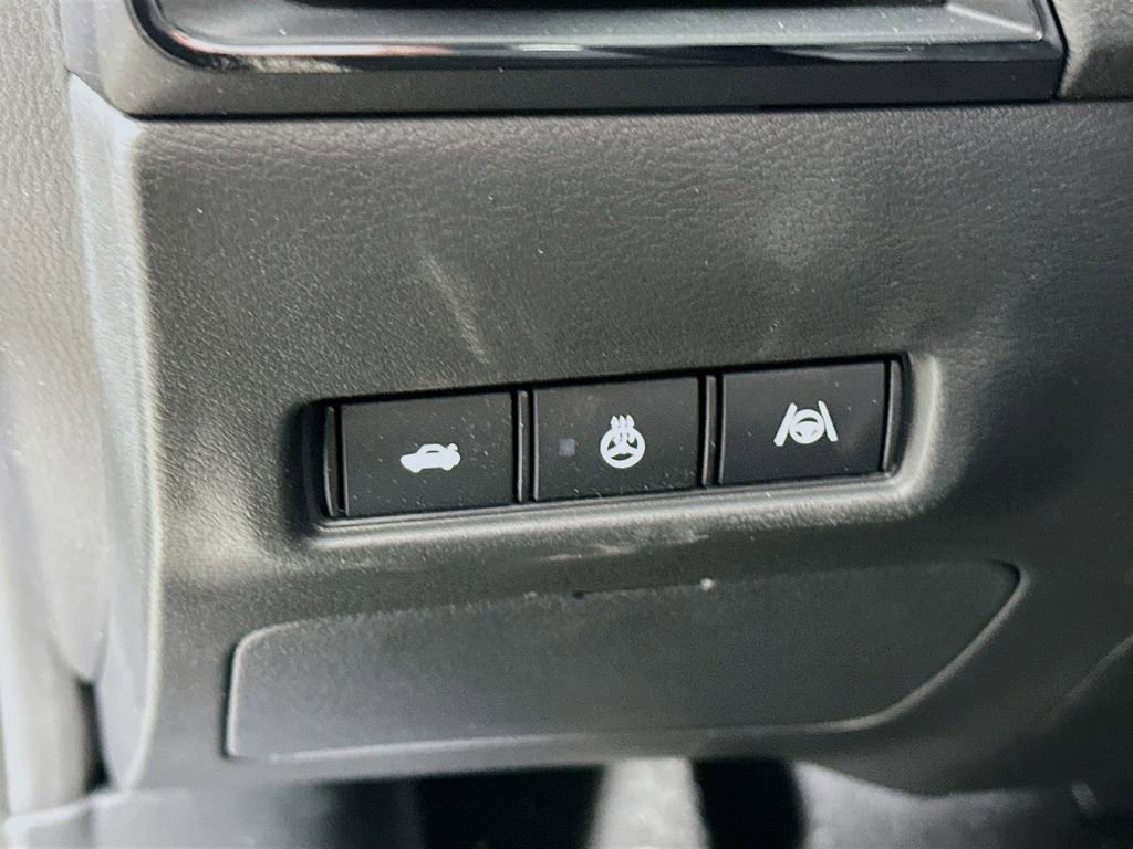 New 2026 Nissan Sentra SR w/ SR Premium Package image 15