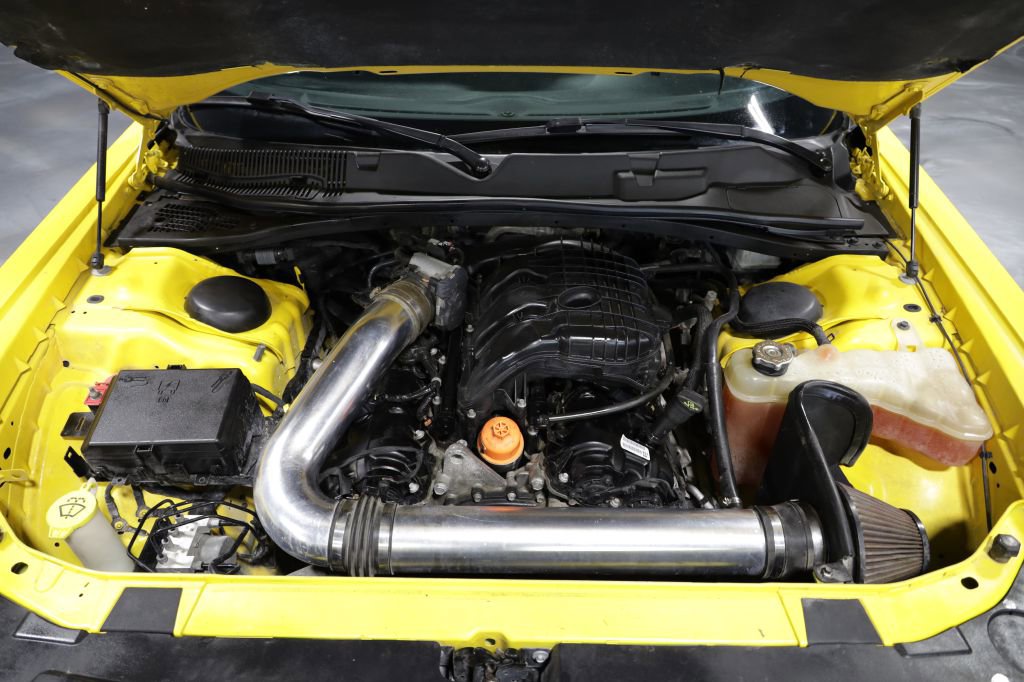 Used 2017 Dodge Challenger SXT RWD image 24