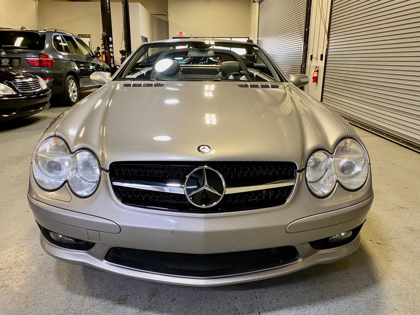 Used 2005 Mercedes-Benz SL 500 image 3