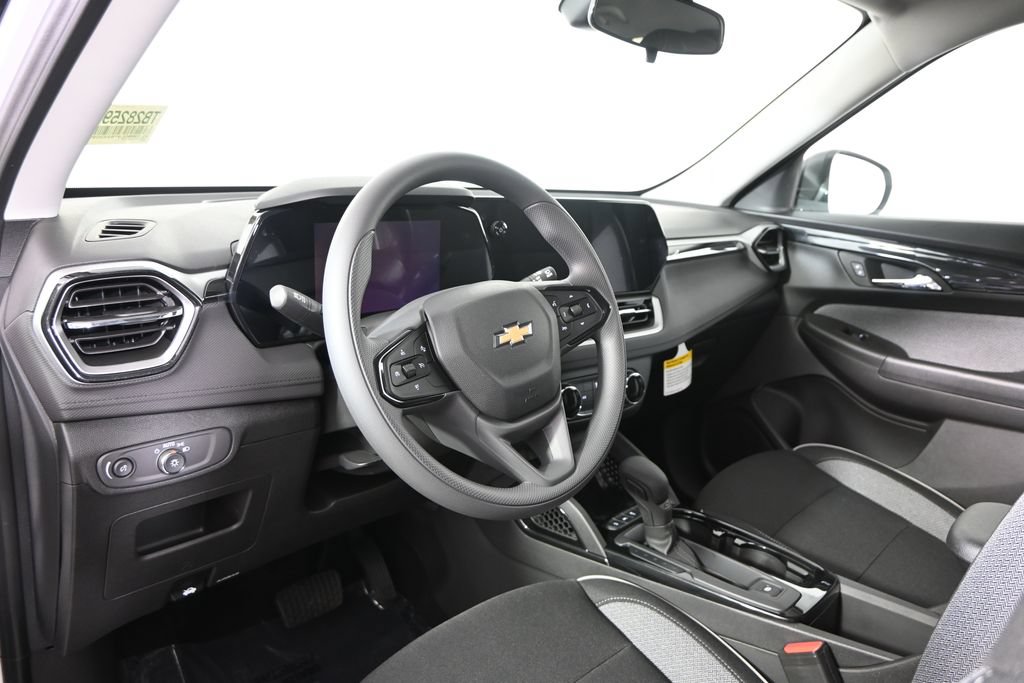 New 2026 Chevrolet TrailBlazer LS w/ LS Convenience Package AWD/4WD image 22