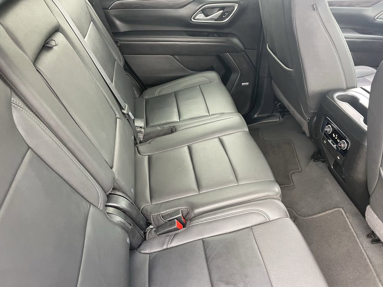 Used 2024 Chevrolet Tahoe LT image 13