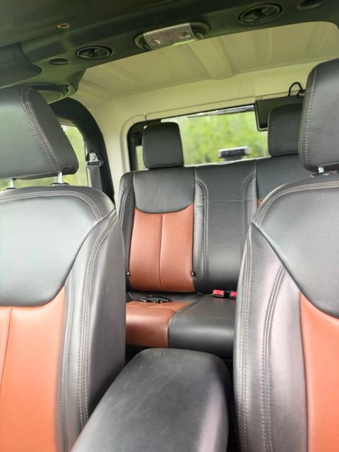 Used 2013 Jeep Wrangler Sahara w/ Connectivity Group AWD/4WD image 10