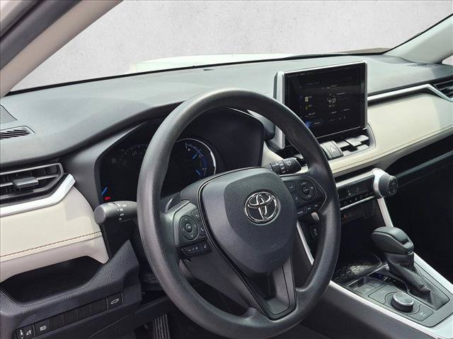 Used 2024 Toyota RAV4 XLE w/ Convenience Package AWD/4WD image 9