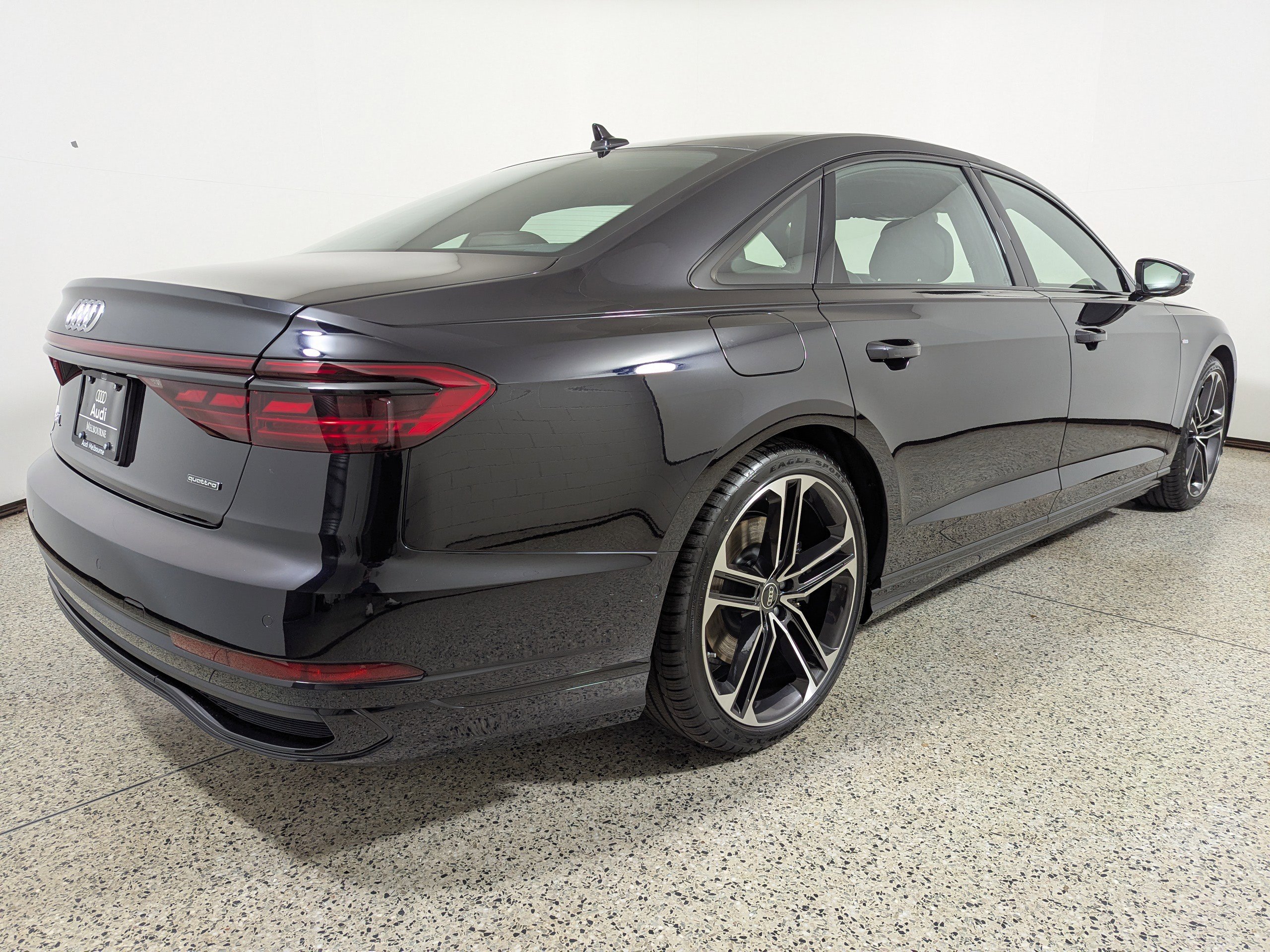 New 2026 Audi A8 L 3.0T image 7