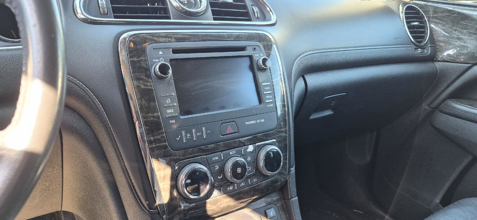 Used 2014 Buick Enclave Leather FWD image 10