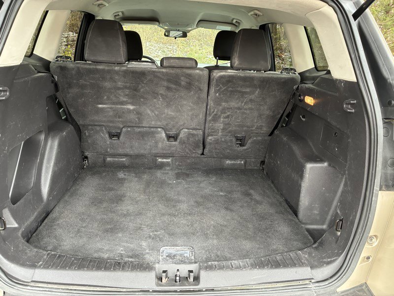 Used 2018 Ford Escape SE image 16