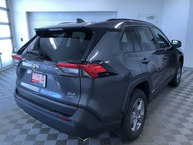 Used 2025 Toyota RAV4 XLE AWD/4WD image 34
