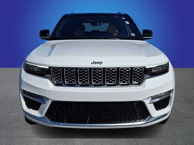 Used 2022 Jeep Grand Cherokee Summit AWD/4WD image 2