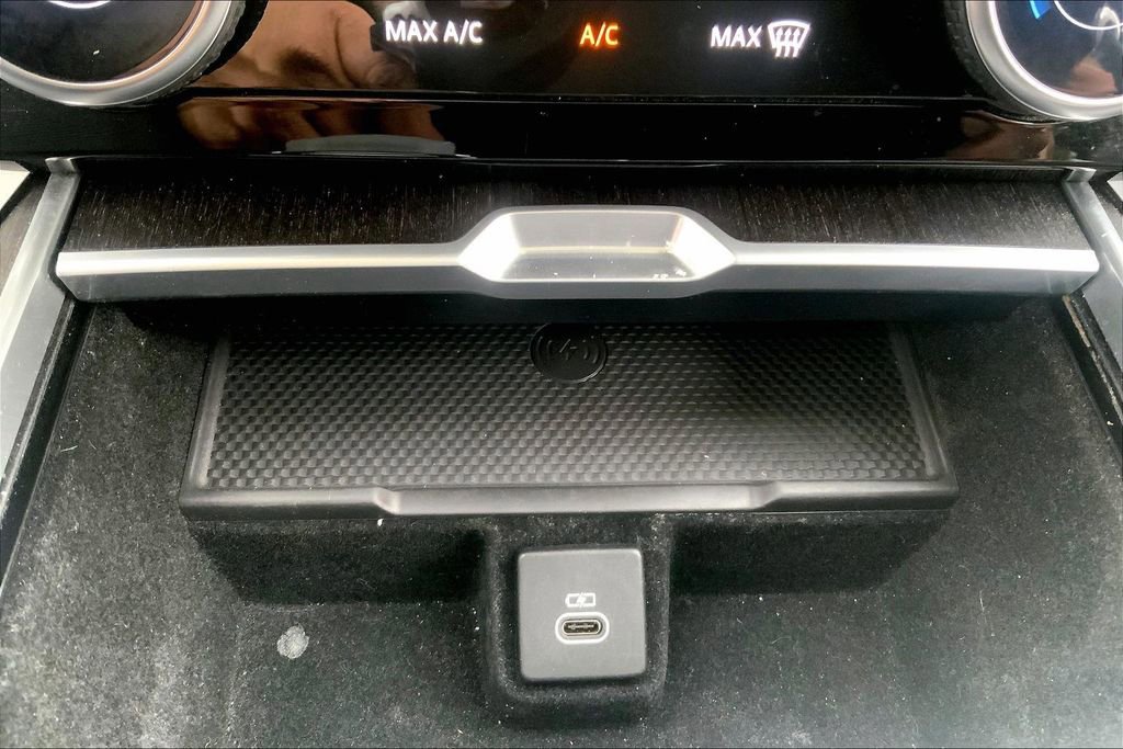 Used 2023 Land Rover Range Rover Long Wheelbase Autobiography image 34