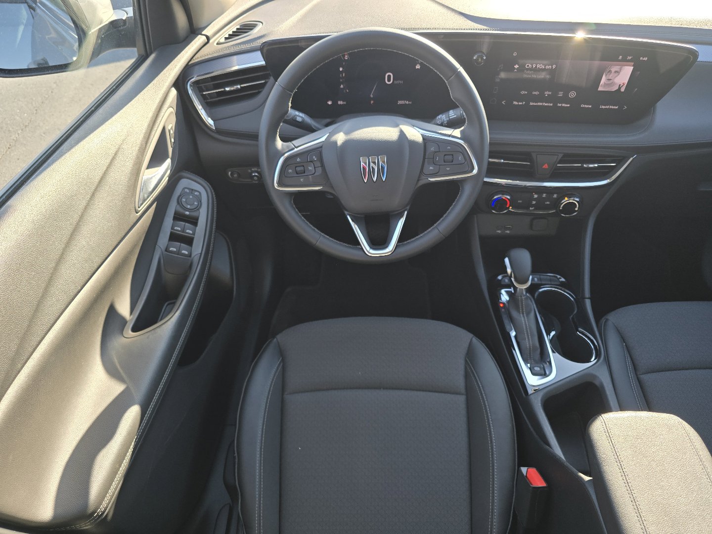 Used 2025 Buick Encore GX Preferred image 28