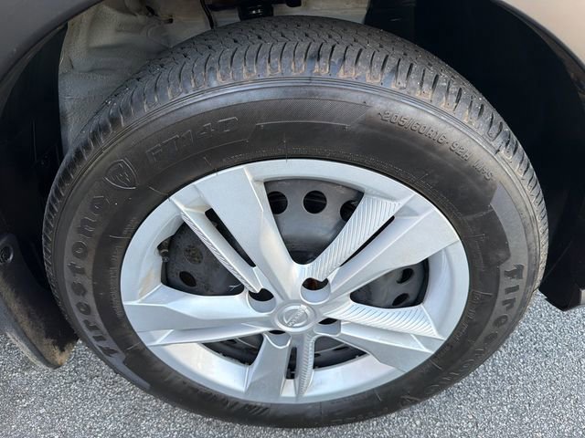 Used 2025 Nissan Kicks Play S FWD image 12