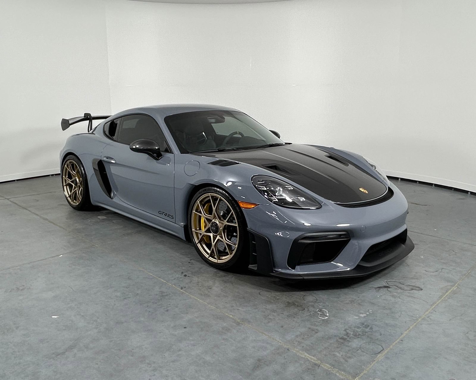 Certified 2025 Porsche 718 Cayman GT4 RS image 9