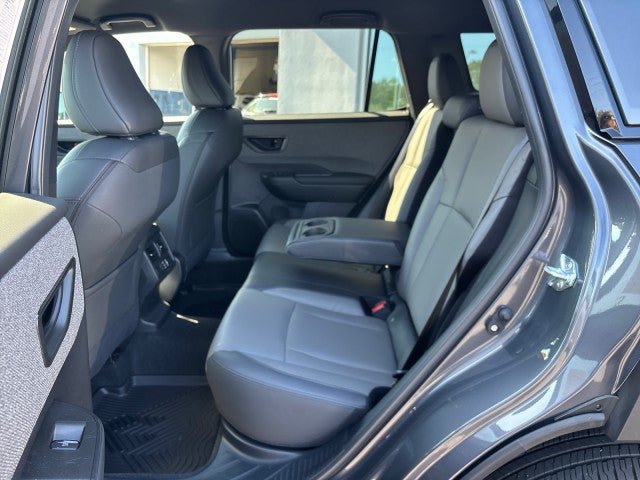 Certified 2026 Subaru Outback Premium w/ Premium/Limited Package 2 AWD/4WD image 32