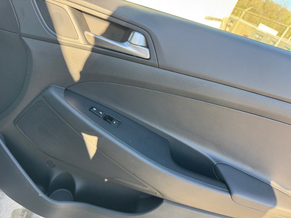 Used 2021 Hyundai Tucson SEL image 35