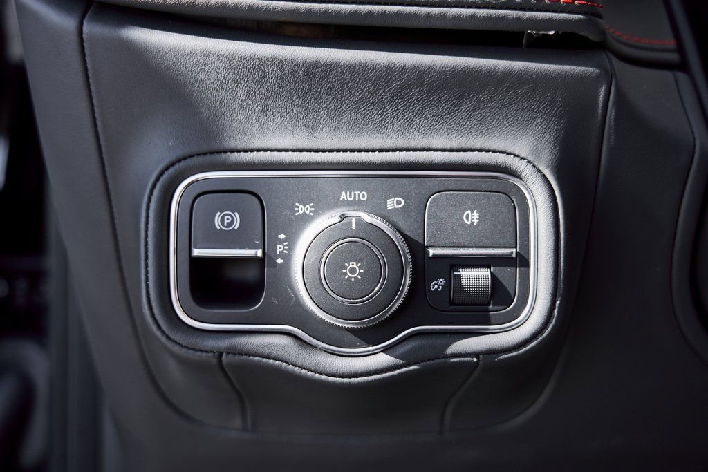 Used 2025 Mercedes-Benz G 63 AMG 4MATIC image 54