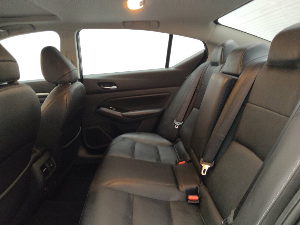 Used 2021 Nissan Altima 2.5 Platinum AWD/4WD image 18