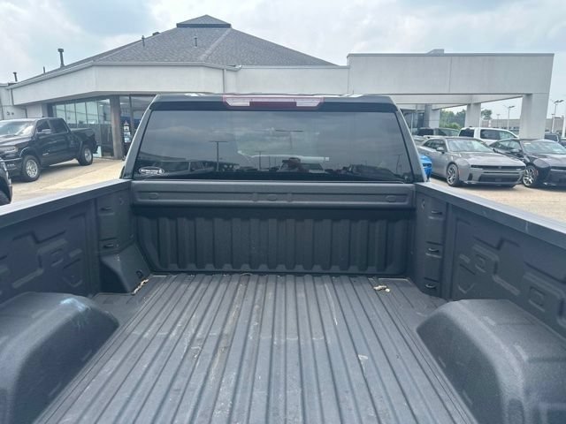 Used 2021 Chevrolet Silverado 1500 LT AWD/4WD image 11