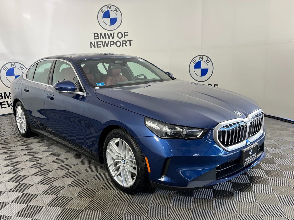 Certified 2025 BMW 530i xDrive 530i xDrive image 1