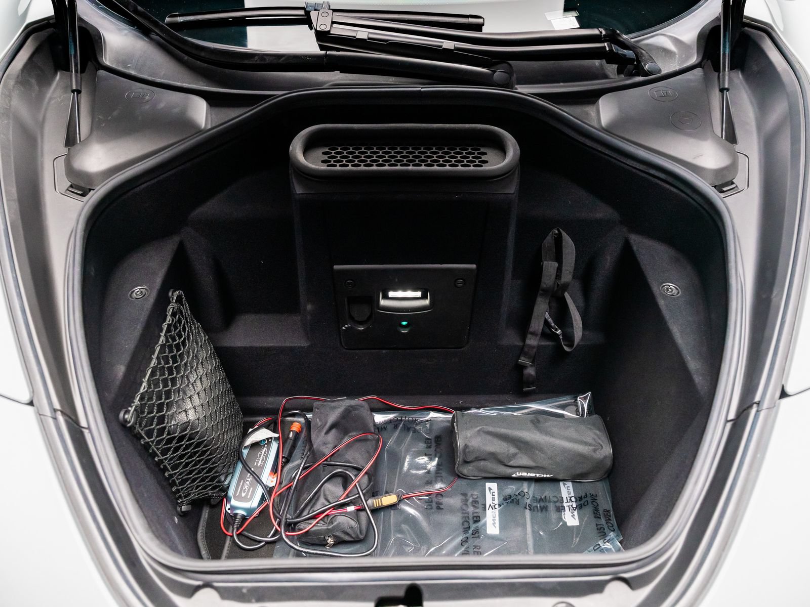 Used 2019 McLaren 720S RWD image 42