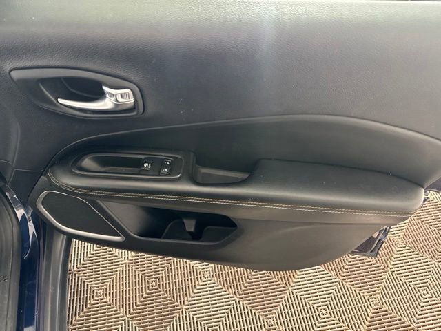 Used 2018 Jeep Compass Sport w/ Tech Group FWD image 21