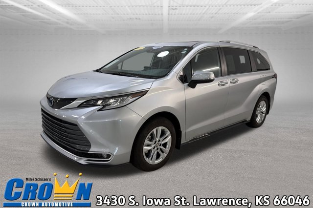 Used 2025 Toyota Sienna Limited AWD/4WD video 1