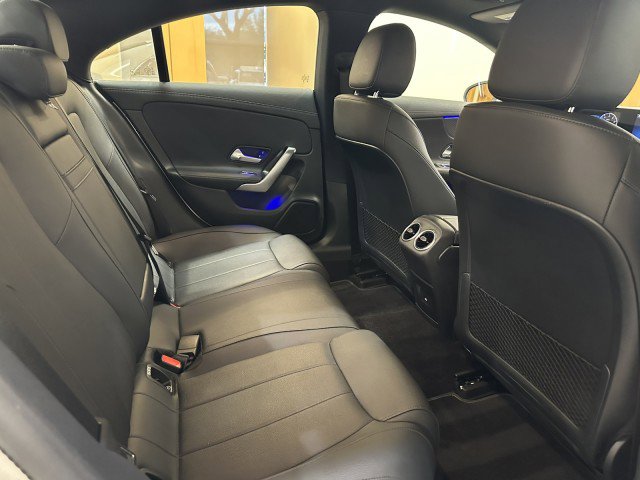 Used 2025 Mercedes-Benz CLA 250 image 11