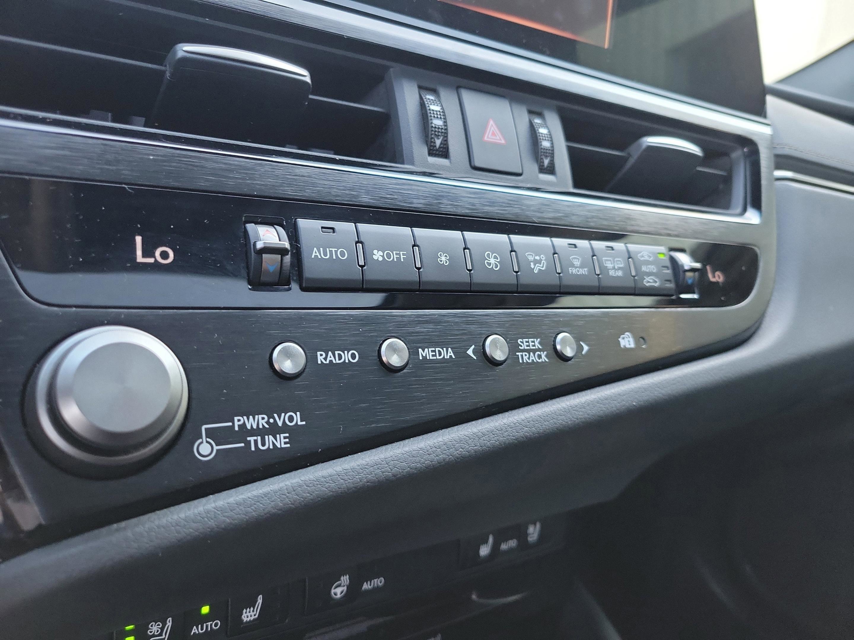 Used 2022 Lexus ES 350 w/ Premium Package image 16