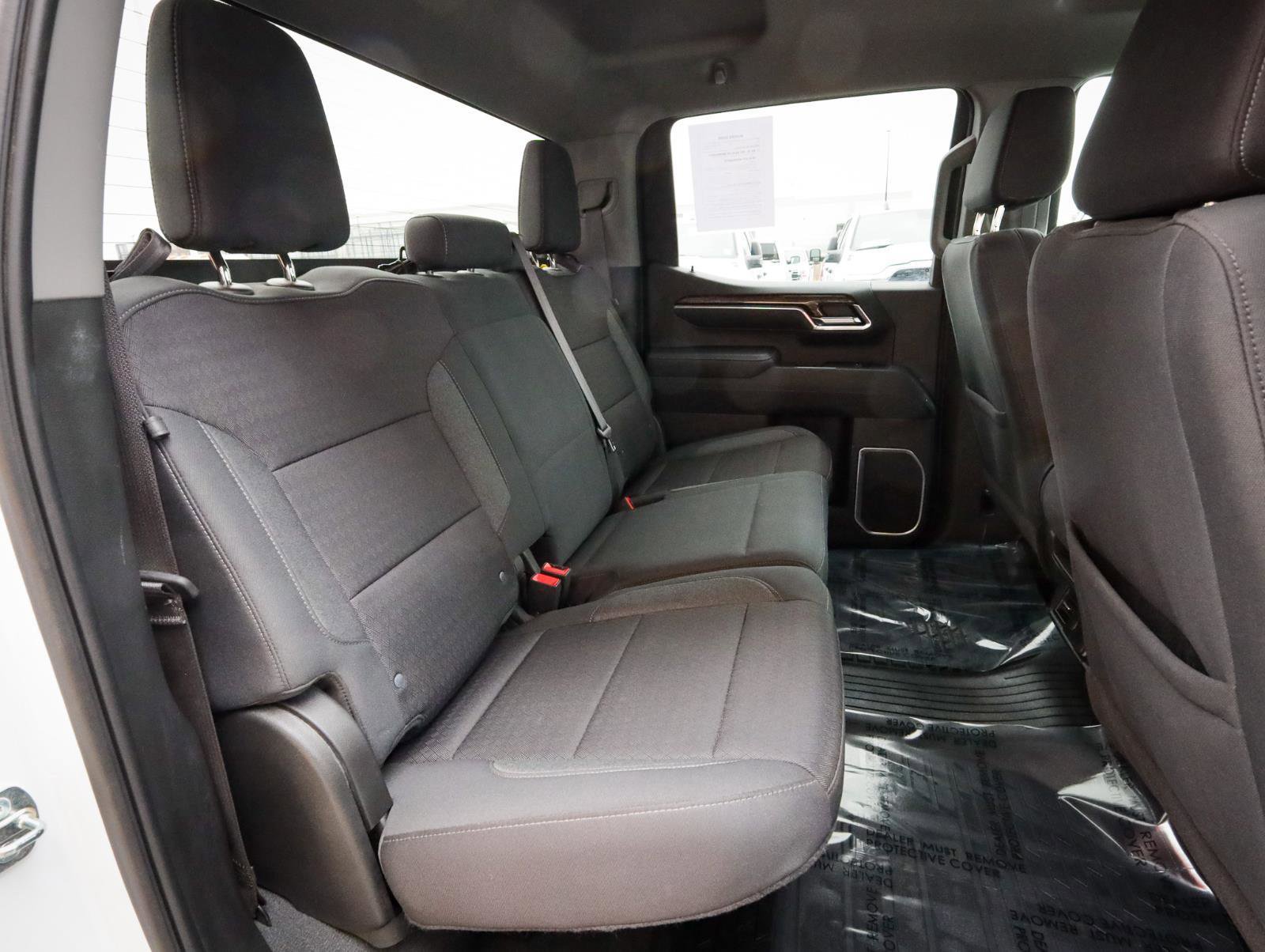 Used 2023 GMC Sierra 1500 SLE w/ X31 Off-Road Package image 27