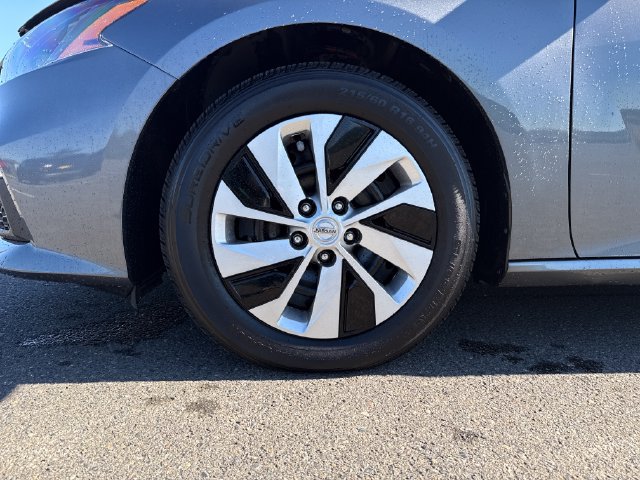 Used 2022 Nissan Altima 2.5 S FWD image 29