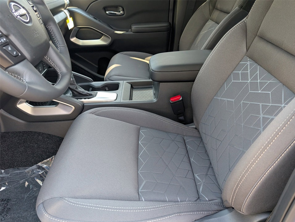 New 2026 Nissan Frontier SV w/ SV Convenience Package RWD image 10