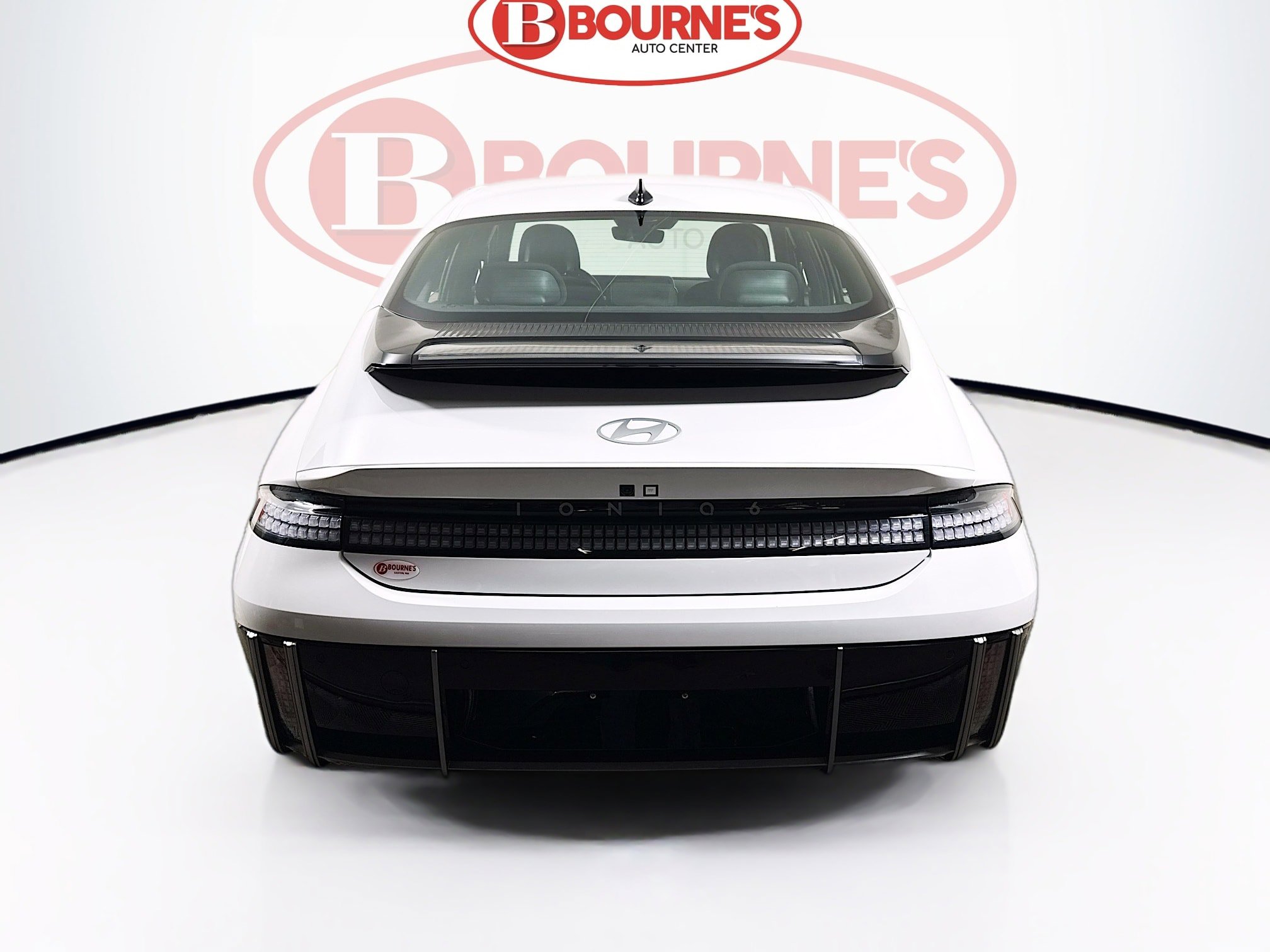 Used 2024 Hyundai Ioniq 6 SE AWD/4WD image 9