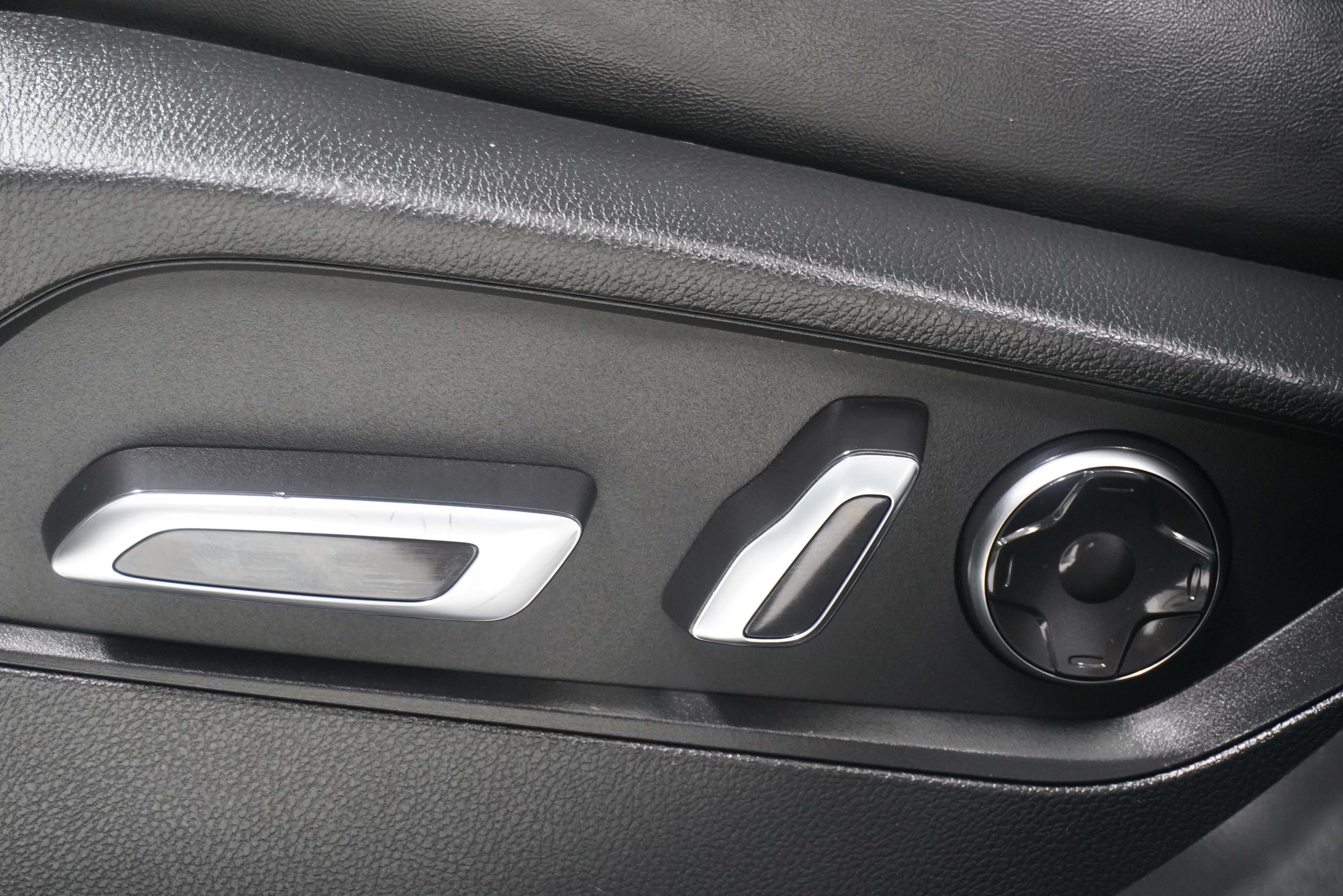 Used 2021 Acura RDX A-Spec FWD image 16