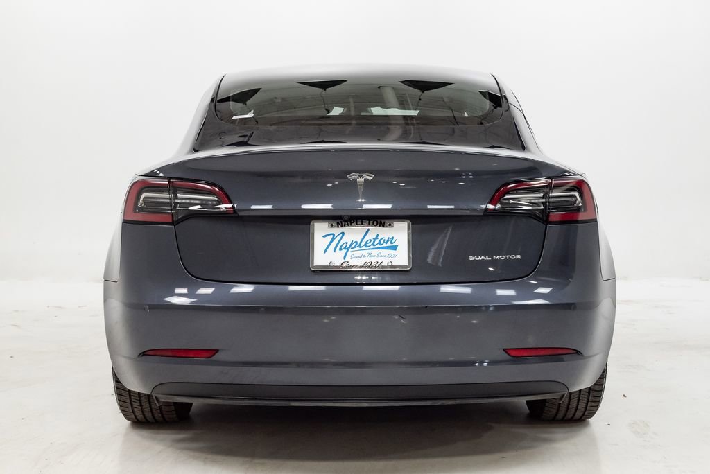 Used 2022 Tesla Model 3 Long Range AWD/4WD image 27