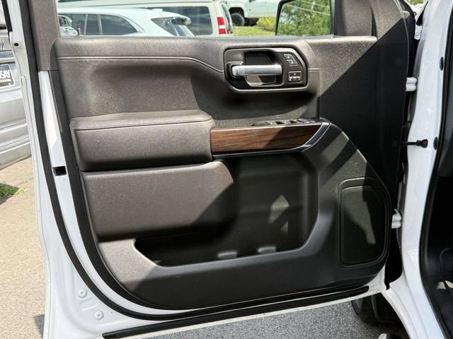 Used 2019 GMC Sierra 1500 SLT w/ Driver Alert Package I AWD/4WD image 8