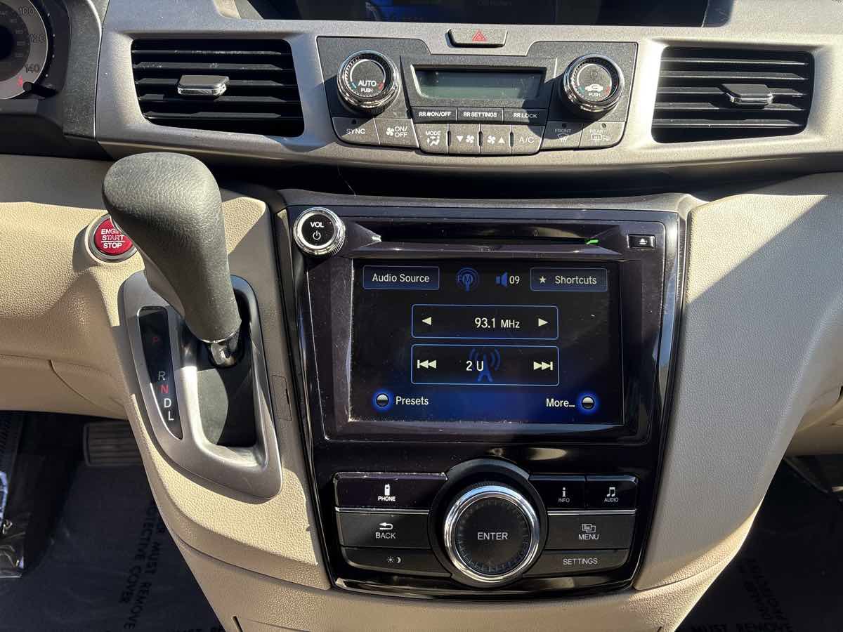 Used 2016 Honda Odyssey EX image 30