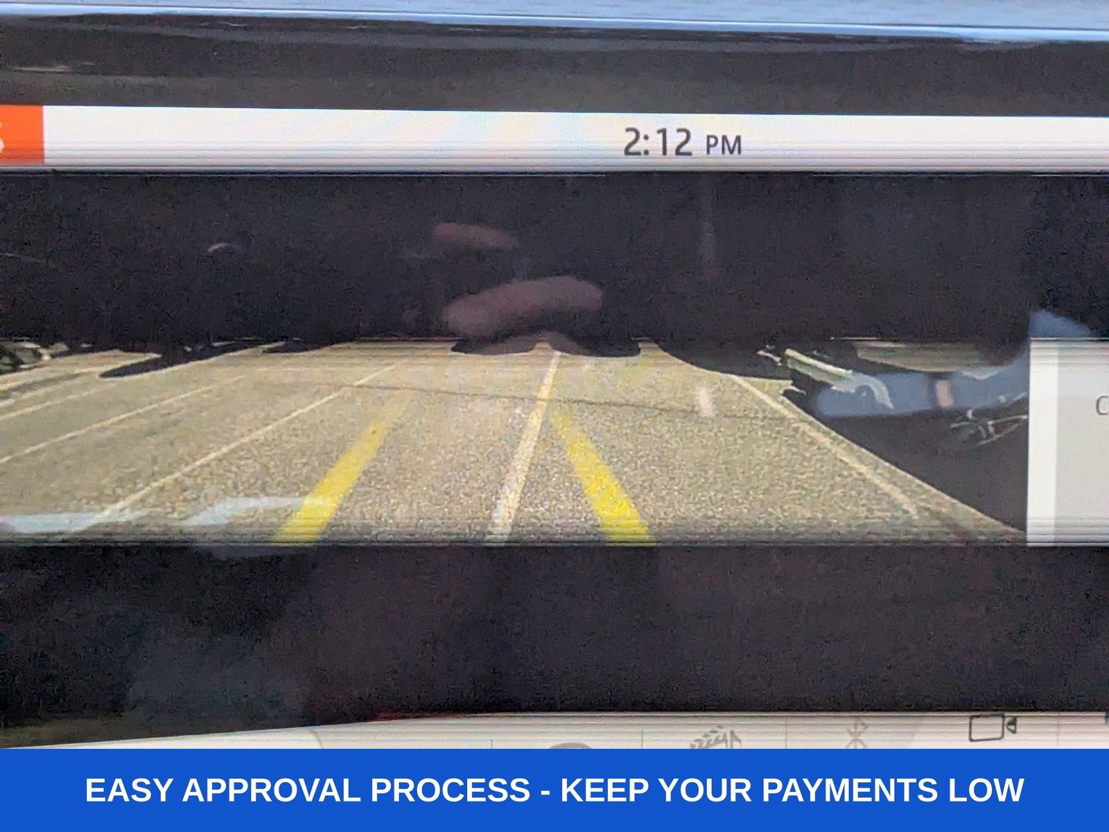 Used 2018 Land Rover Range Rover Velar R-Dynamic SE image 32