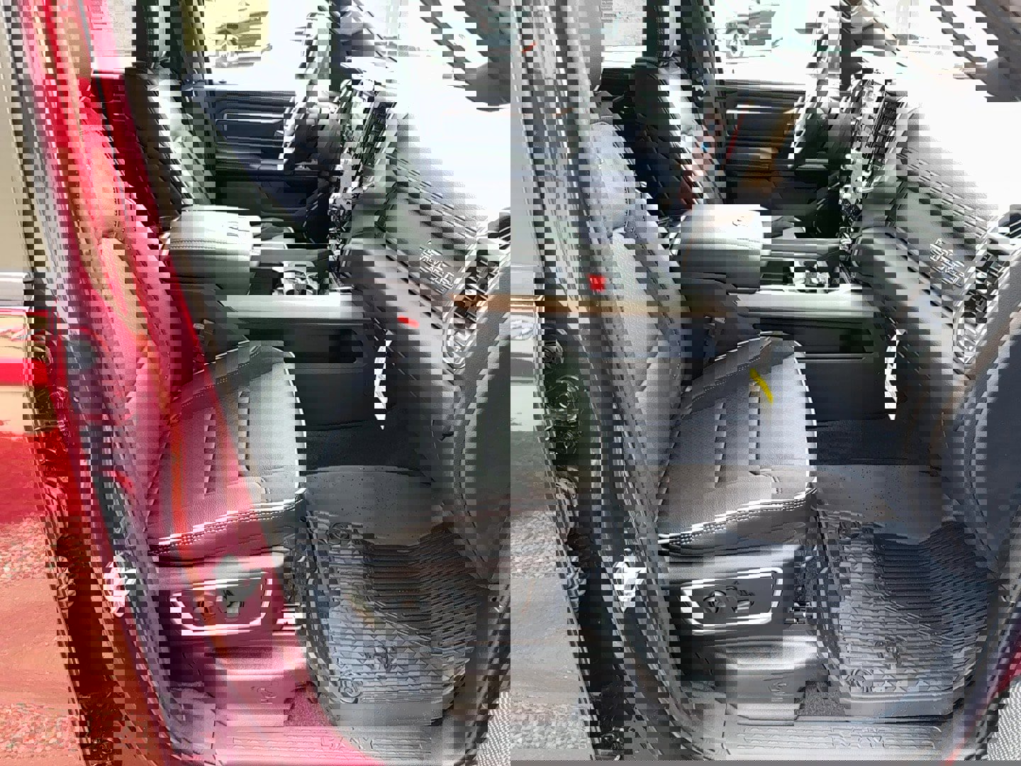 New 2026 RAM 1500 Laramie image 7